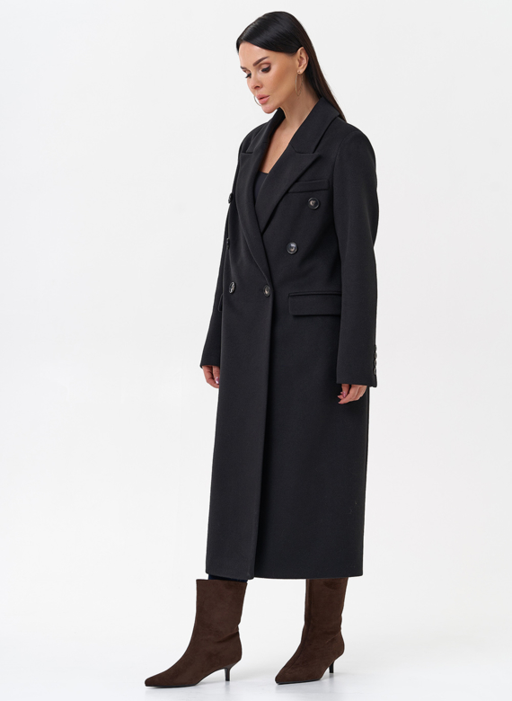 Длинное двубортное пальто с английским воротником