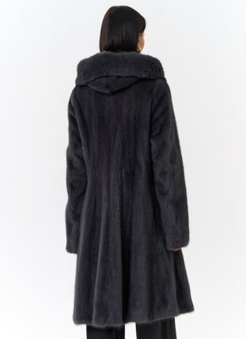 Норковая шуба годе/балетка в роспуск с капюшоном цвета графит
