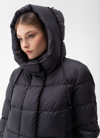 Пуховик женский с капюшоном 