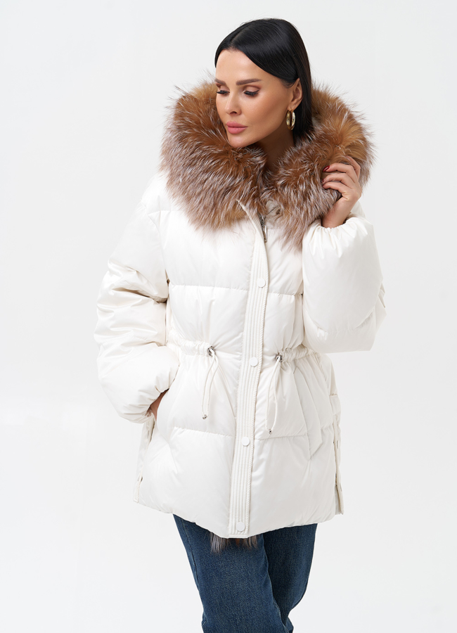 Женский пуховик с отделкой из меха лисы модель № 28522 универмаг малина