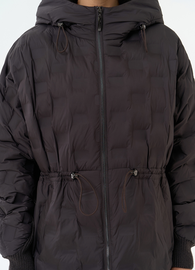 Женская куртка с капюшоном модель № 32565 универмаг малина