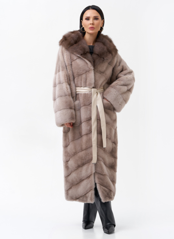 Длинная шуба из норки с капюшоном