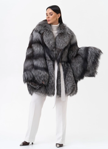 Шуба из чернобурой лисы