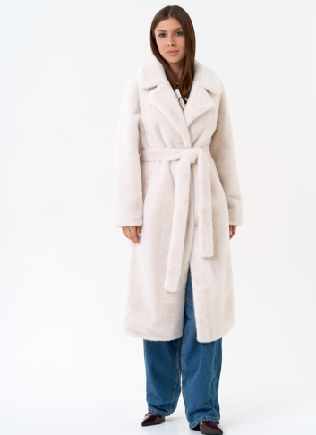 Женское пальто из эко меха с декоративными молниями